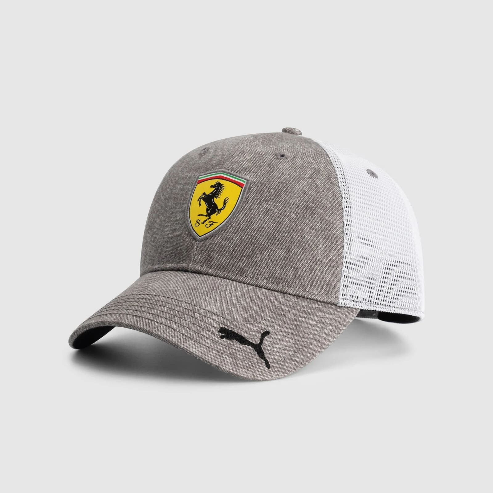 Scuderia Ferrari F1 Trucker Cap Adults - Grey Dawn